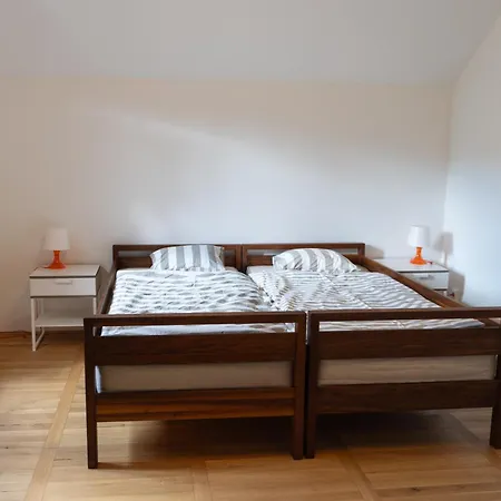 Balatongyoeroeki Szepkilato Nyaralo * Balatongyörök