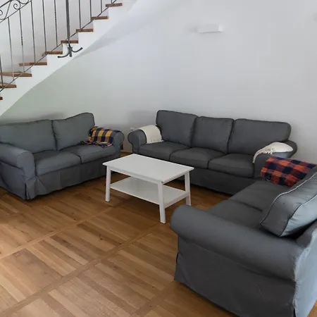 Balatongyoeroeki Szepkilato Nyaralo *