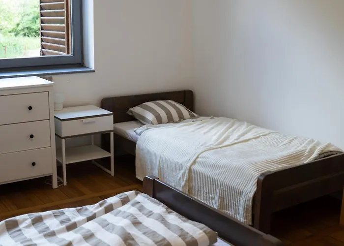 Balatongyöröki Szépkilátó Сasa de vacaciones